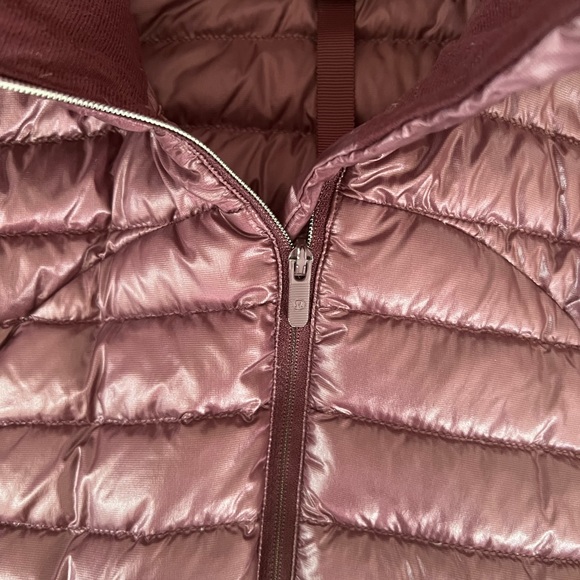 🍋LULULEMON Pack it down jacket *shine🍋 - Picture 3 of 4